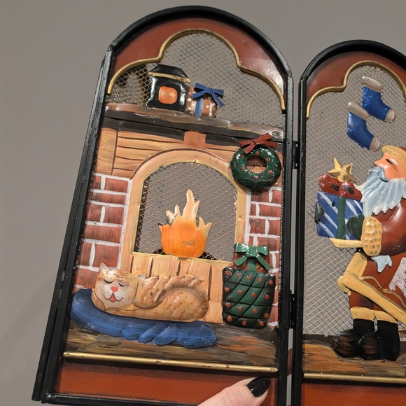 Festive Christmas Fireplace Screen Candle Holder - Picture 4 of 9